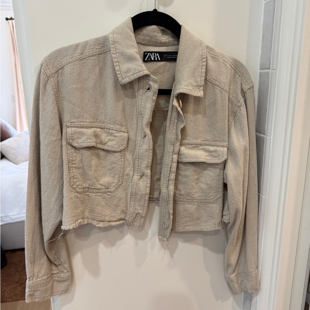Zara Women's Tan Cropped Jacket